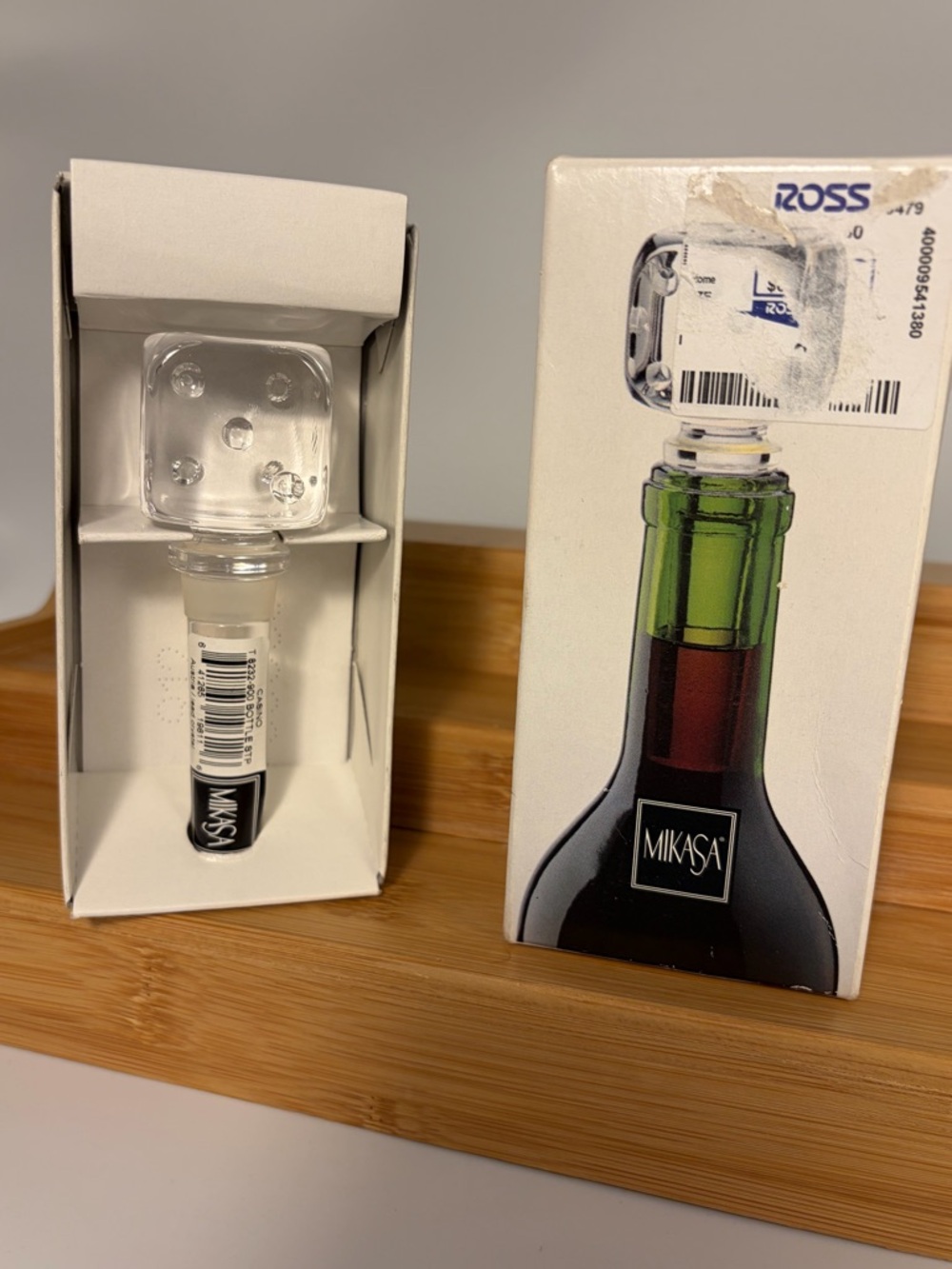 Mikasa Clear Crystal Lead Casino/Dice Wine Bottle Stopper